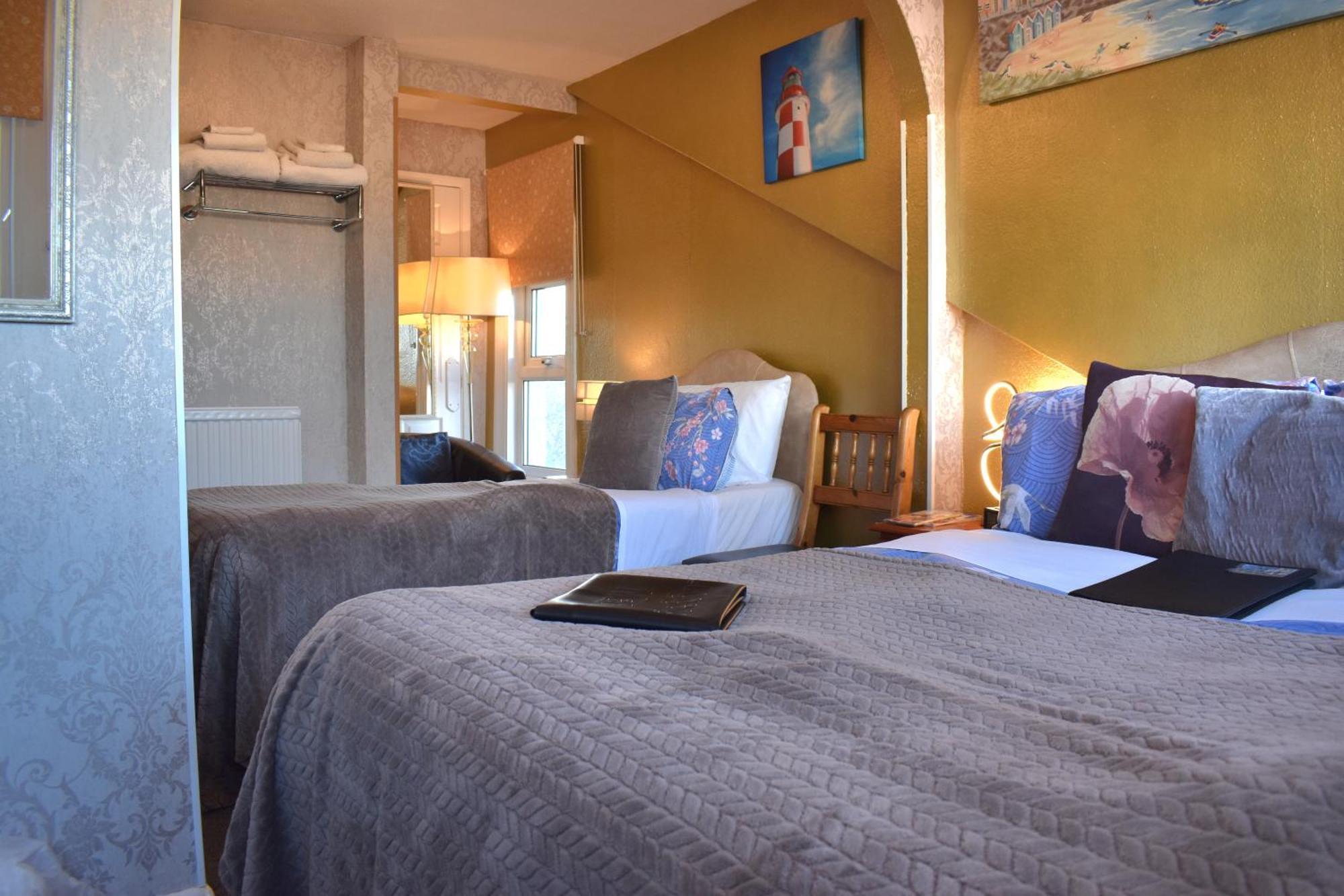 Kilbrannan Guest House เกรทยาร์มัธ ภายนอก รูปภาพ